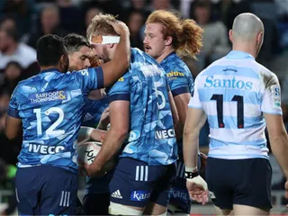 Blues y Hurricanes son los líderes del Super Rugby Trans-Tasman luego de la segunda fecha