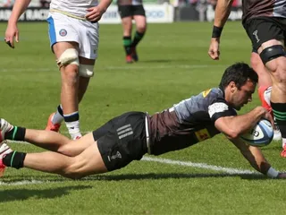 Con un try de Landajo; Harlequins entró en las semifinales de la Premiership