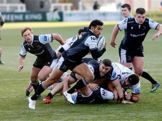 MATÍAS ORLANDO SALIÓ LESIONADO Y ENCENDIÓ LAS ALARMAS EN LOS PUMAS