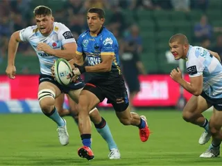 Tomás Cubelli afuera del último partido de Western Force por lesión