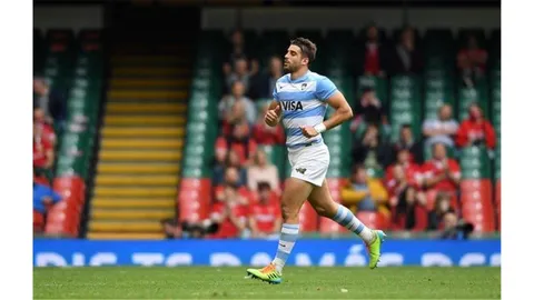 Mallía fue citado por World Rugby por la roja ante Gales