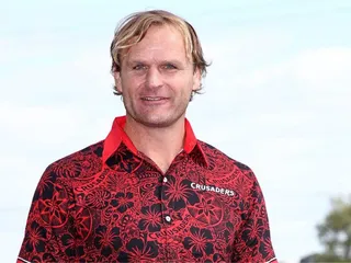 Scott Robertson renovó con Crusaders hasta 2024