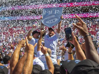 MLR: El escudo se quedó en la Costa Oeste, Giltinis Campeón