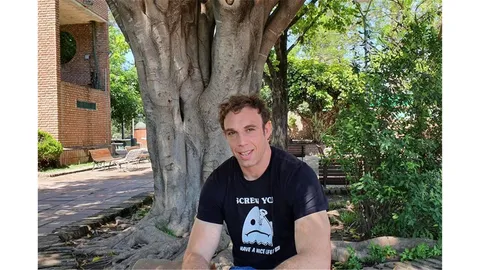 Leonardo Senatore: “Cuando no tengamos más Super Rugby, hay que tener una competencia dentro de la Argentina para poder contenerlos a todos”