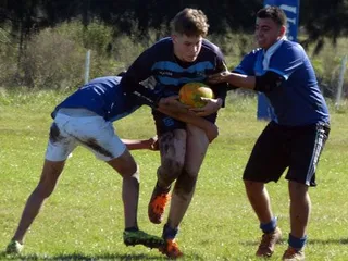 Infantiles – Triangular en San Vicente