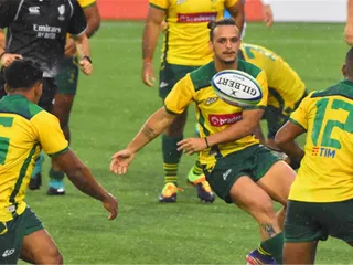 Brasil mejoró en la segunda mitad, pero perdió en su debut ante Los Teros