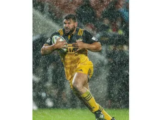 EL INOXIDABLE BEN MAY Y SU PARTIDO NÚMERO 100 CON HURRICANES