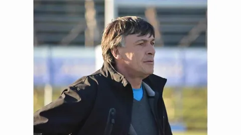 DANIEL HOURCADE: "EN AQUEL MOMENTO SENTÍ QUE A LOS JUGADORES DE LOS PUMAS NO LES LLEGABA MI MENSAJE"