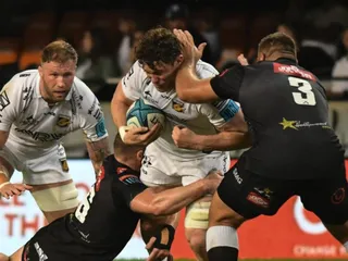 SHARKS GOLEÓ Y SE SACÓ LA ESPINA DE EDINBURGH