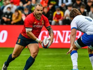 FERNANDO LÓPEZ: "SÍ EL JUGADOR FUE TAN VALIENTE PARA FALSIFICAR UN PASAPORTE QUE LE DÉ LA CARA PARA DECIR QUE FUE ÉL Y QUE NO NOS ARRUINE ESTA POSIBILIDAD A TODOS"