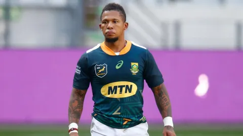 UNA ESTRELLA DE LOS SPRINGBOKS FUE ARRESTADO AL REGRESAR A SUDÁFRICA