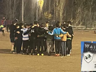 UNA TARDE CUALQUIERA EN UN ENTRENAMIENTO DE CHICOS EN UN CLUB MENDOCINO