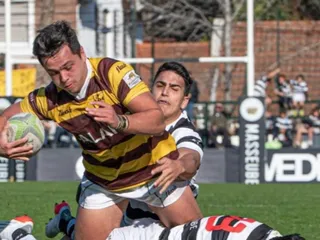 FRANCISCO LUSARRETA, EL BAHIENSE QUE DEBUTÓ EN LA PRIMERA DE BELGRANO: "PERDER EL CLÁSICO FUE UN GOLPE"
