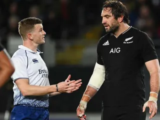 SAM WHITELOCK CAPITANEARÁ A LOS ALL BLACKS EN EL PARTIDO QUE LES PUEDE DAR EL TROFEO