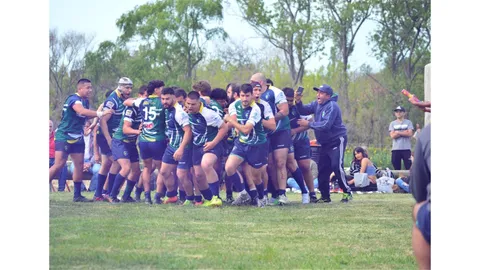 BERISSO CONSIGUIÓ EL ASCENSO ANTE SU GENTE Y JUGARÁ EN TERCERA EL AÑO PRÓXIMO