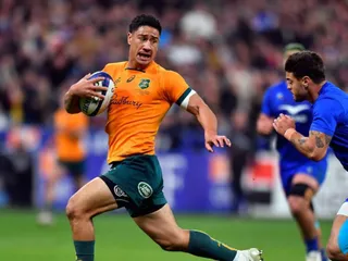 LALAKAI FOKETI VUELVE A AUSTRALIA CON URGENCIA