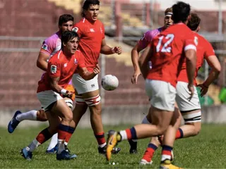 DOGOS XV SE QUEDÓ CON UN TRABAJADO TRIUNFO ANTE COBRAS XV