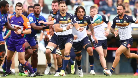 NIC WHITE LLEGÓ A SU CENTENAR DE PARTIDOS CON BRUMBIES