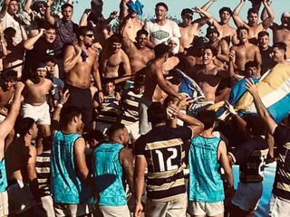 LOMA HERMOSA FUE UNA FIESTA Y LICEO DEBUTÓ CON TRIUNFO