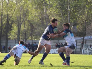 VICENTINOS ESTIRÓ SU BUEN MOMENTO Y LE GANÓ EN SU CASA A ARGENTINO DE RUGBY