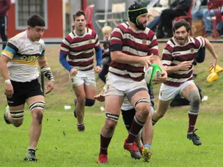 LOS MOLINOS GANÓ COMO LOCAL Y ACHICÓ A SIETE PUNTOS LA DISTANCIA CON EL LÍDER