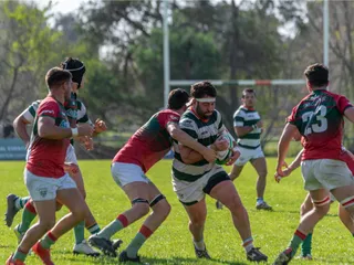 SAINT BRENDAN'S SUMÓ UNA VICTORIA CLAVE POR LA PERMANENCIA