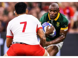 MAKAZOLE MAPIMPI SUFRIÓ UNA FRACTURA EN EL PÓMULO Y SE PIERDE LO QUE RESTA DEL MUNDIAL