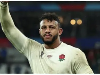 COURTNEY LAWES SE RETIRARÁ DEL SELECCIONADO