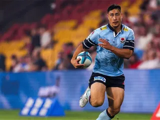 PREOCUPACIÓN EN WARATAHS POR LALAKAI FOKETI TRAS SER HOSPITALIZADO