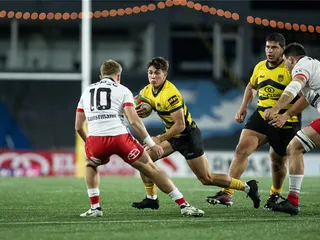 PEÑAROL VENCIÓ CON BONUS A SELKNAM Y LO ALCANZÓ EN LA TABLA