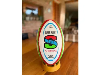 EL SÚPER RUGBY AMERICAS TENDRÁ UNA NUEVA PELOTA GILBERT PARA EL TORNEO 2025
