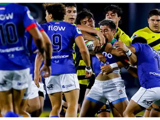 PEÑAROL GOLEÓ A YACARÉ XV Y LOGRÓ SU SEGUNDA VICTORIA EN EL SÚPER RUGBY AMÉRICAS