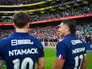 FRANCIA RECIBE A ESCOCIA ANTE SU PÚBLICO Y QUIERE FESTEJAR LA CORONACIÓN EN EL SEIS NACIONES
