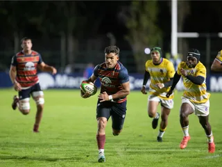 PAMPAS SE FLORÉO ANTE COBRAS Y ES EL ÚNICO PUNTERO