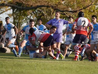 CENTRO NAVAL VOLVIÓ A LA VICTORIA ANTE ARECO RC Y SE PRENDIÓ ENTRE LOS DE ARRIBA