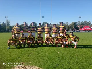 BELGRANO ATHETIC SE QUEDÓ CON EL CLÁSICO ANTE ALUMNI Y ES EL ÚNICO ESCOLTA
