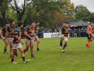 LOMAS ATHLETIC SE QUEDÓ CON UN AJUSTADO TRIUNFO ANTE LA DEPO