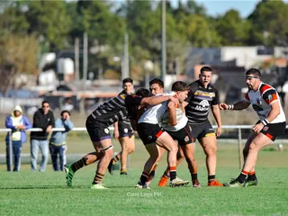 MONTE GRANDE VENCIÓ A CASA DE PADUA CON LO JUSTO Y SIGUE SIENDO EL LÍDER DEL TORNEO