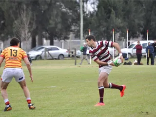 CON UN GRAN SEGUNDO TIEMPO, LOS MOLINOS GOLEÓ A MERCEDES