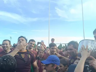 NEWMAN TAMBIÉN SE CORONÓ CAMPEÓN DEL NACIONAL DE CLUBES POR PRIMERA VEZ EN SU HISTORIA