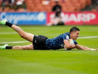 LOS PUMAS DEBUTARON CON UN IMPECABLE TRIUNFO ANTE FIJI