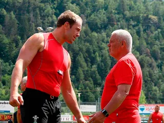 Alun Wyn Jones: “Ha sido un privilegio jugar para Gatland”