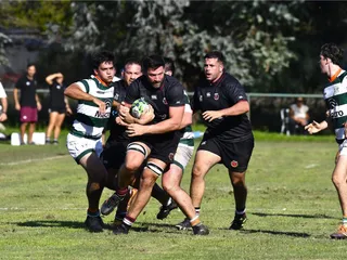 LANÚS LE GANÓ CON BONUS A ST. BRENDAN'S Y ES EL ESCOLTA DEL PUNTERO SAN CARLOS