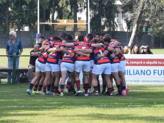 CURUPAYTÍ VA EN SERIO: LE GANÓ A OLIVOS Y PELEARÁ POR EL ASCENSO