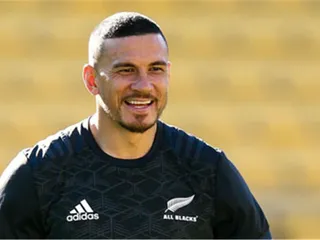 Sonny Bill Williams podría jugar para Samoa