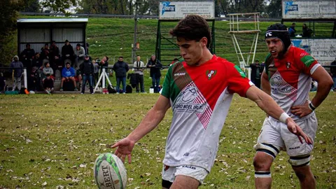 ATLÉTICO Y PROGRESO LO DIO VUELTA ANTE ALBATROS Y NO SE BAJA DE LA PELEA