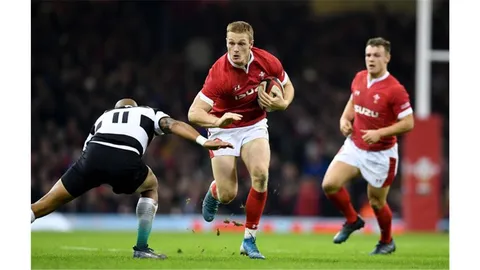 Gales venció a Barbarians en un partido muy dinámico