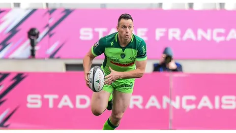 En su debut en el Top 14, Smith fue expulsado