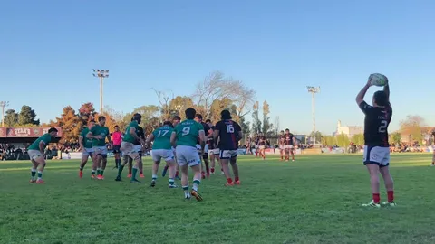 SAN LUIS EN UN GRAN PARTIDO SUPERÓ A HURLING Y SE ACERCA A LA PUNTA