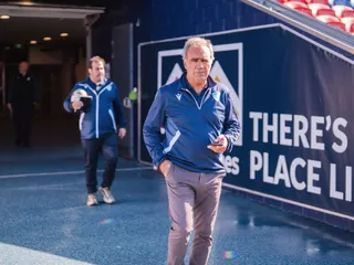 URUGUAY SE PREPARA PARA PARTICIPAR DE LA COPA DEL MUNDO Y SU HEAD COACH VIAJÓ A AUSTRALIA